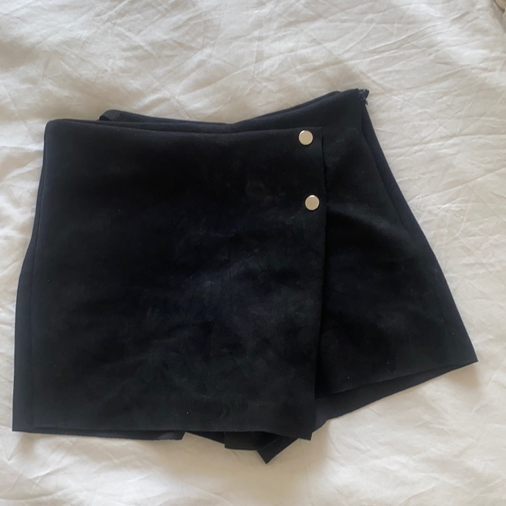 Zara Black Women’s Skort, size Large